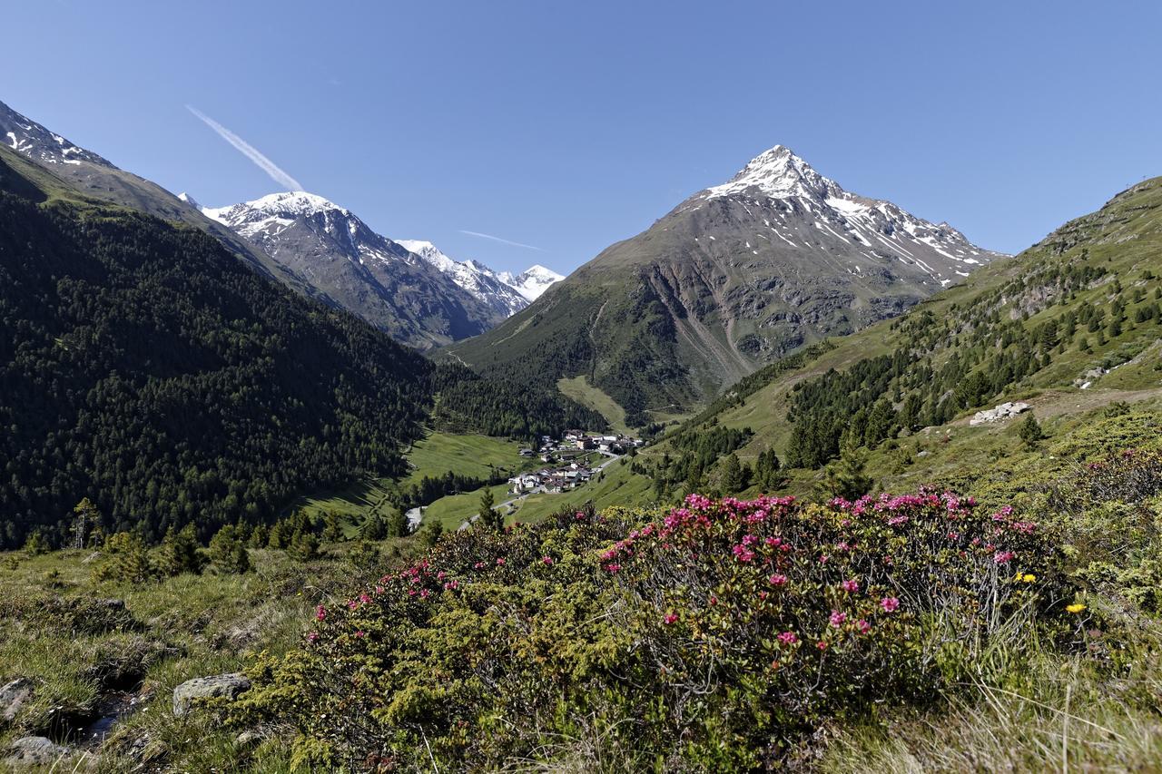 Natur-&Alpinhotel Post Vent Eksteriør bilde